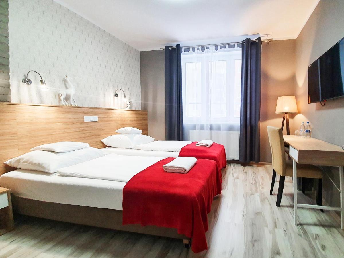 Bed and Breakfast Kamienica Morska Гдыня Экстерьер фото